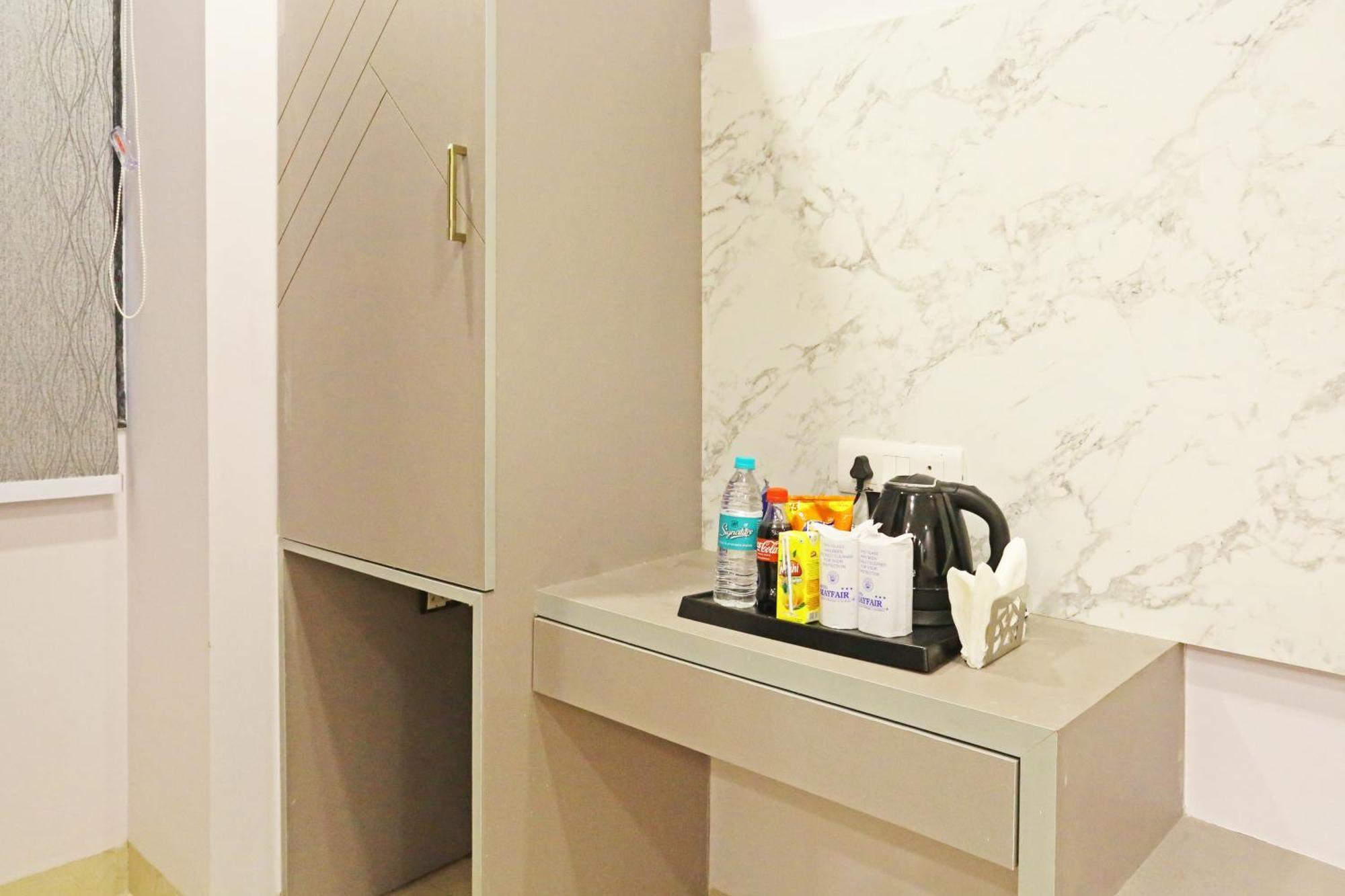 Frankstay By Hotel Mayfair Newly Built - New Delhi Extérieur photo