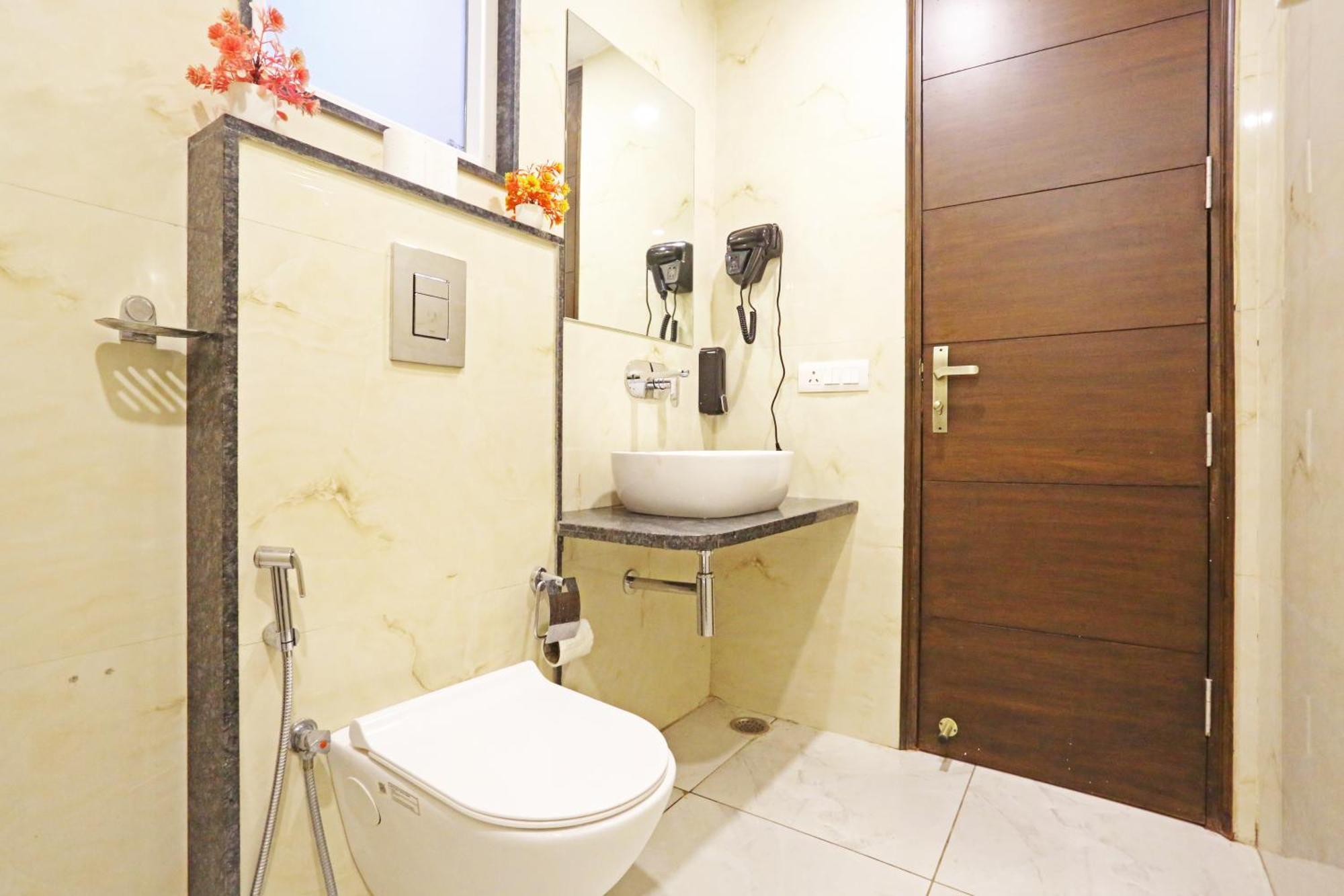Frankstay By Hotel Mayfair Newly Built - New Delhi Extérieur photo